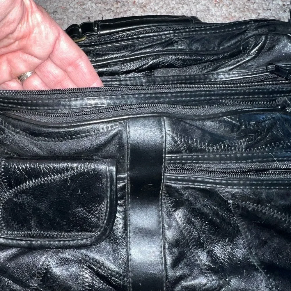 Leather quilted laptop/business bag with handle/shoulder strap